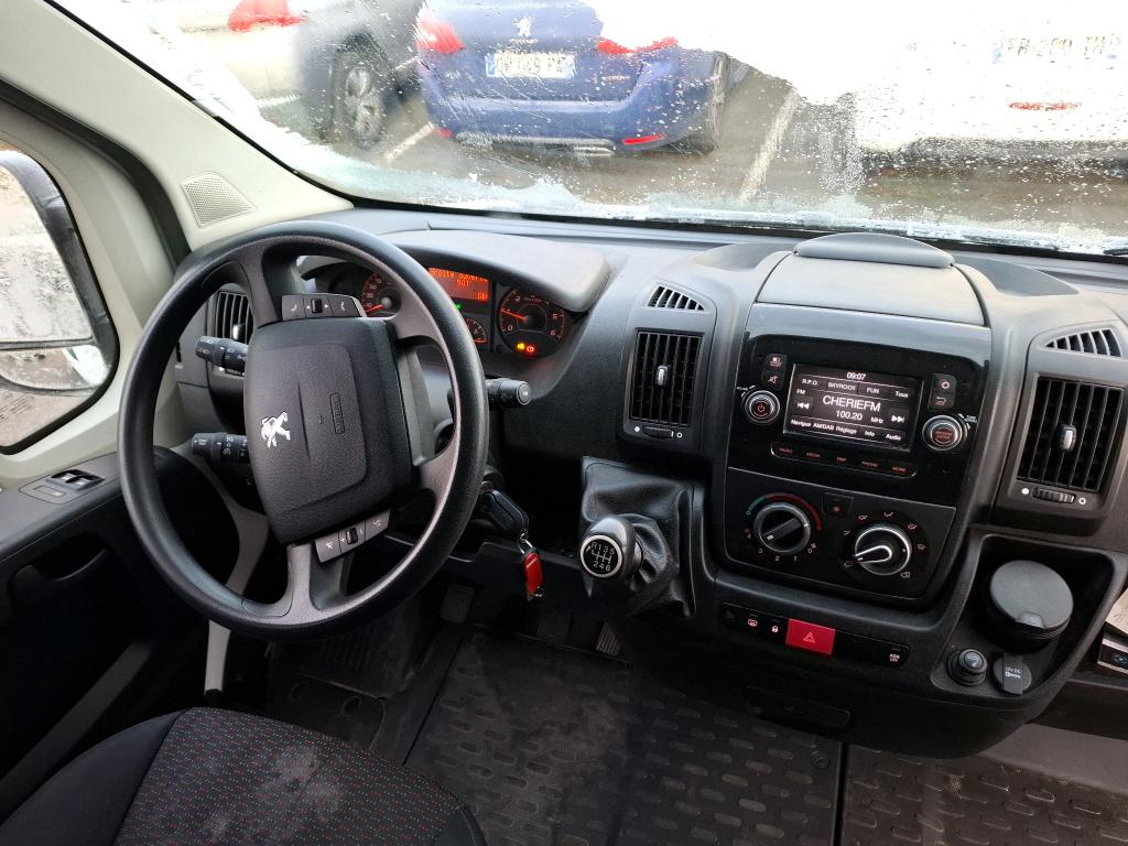 Peugeot BOXER TOLE 335 L2H2 BLUEHDI 120 S&S PREMIUM 2021