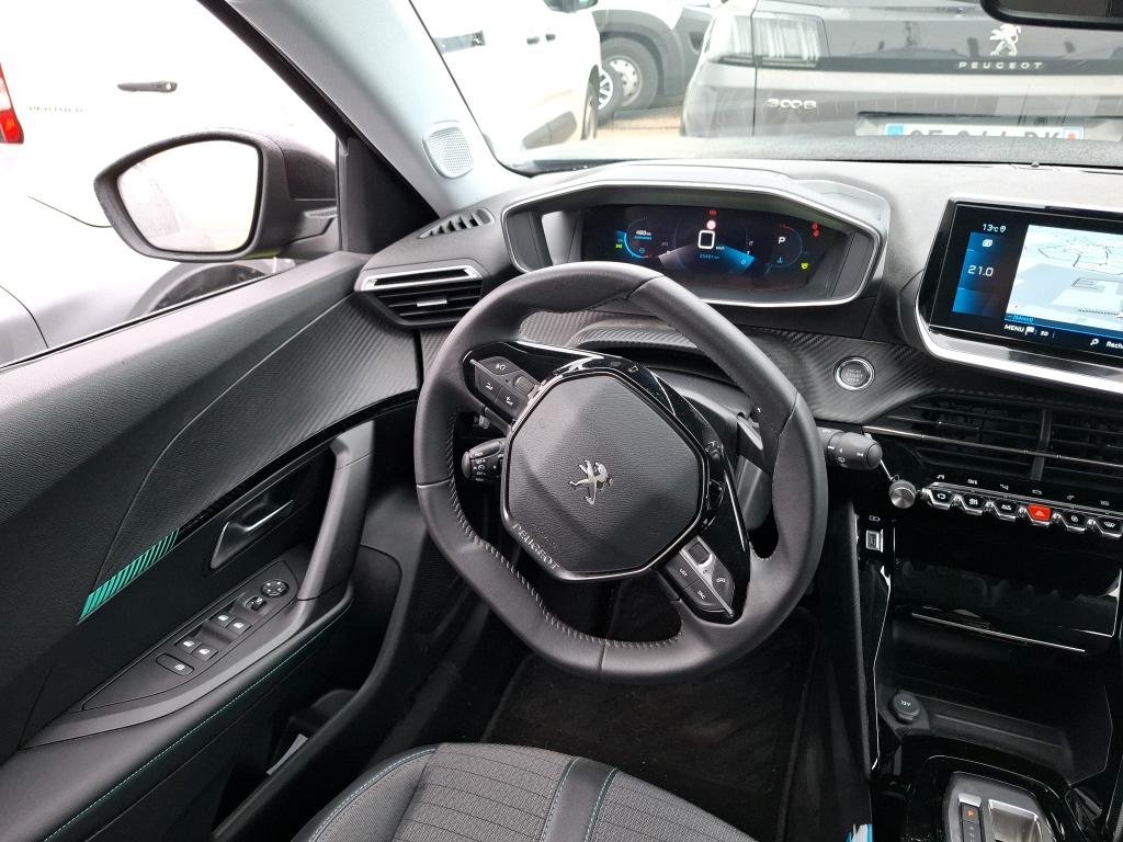 Peugeot 2008 BlueHDi 130 S&S EAT8 Allure Pack 2022
