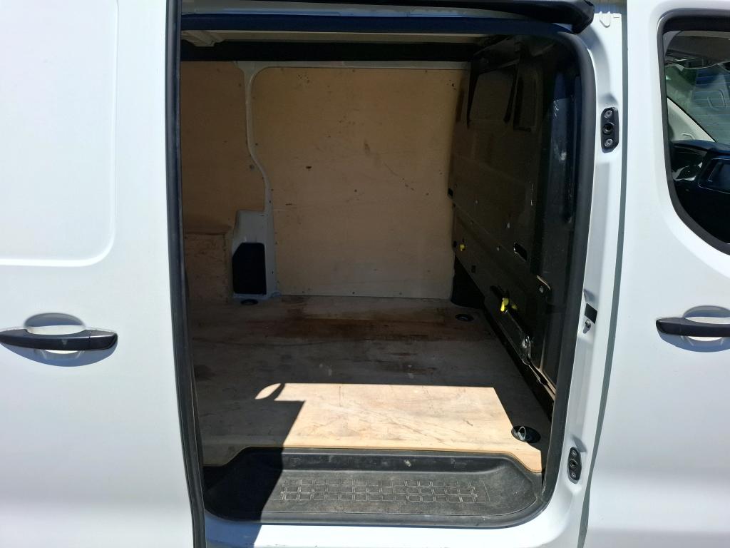Peugeot EXPERT FGN TOLE STANDARD 2.0  BLUEHDI 120 S&S BVM6 PREMIUM 2021