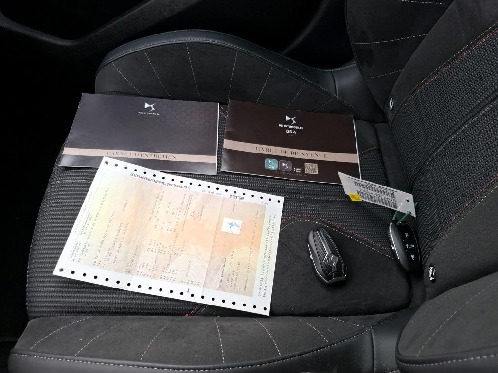 DS DS 4 BlueHDi 130 EAT8 Performance Line 2024