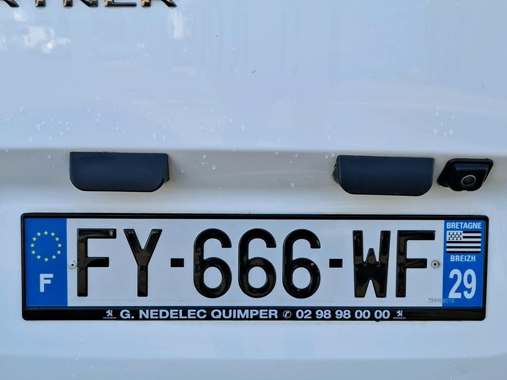 Peugeot PARTNER FOURGON STANDARD 650 KG BLUEHDI 100 S&S BVM5 PREMIUM 2021