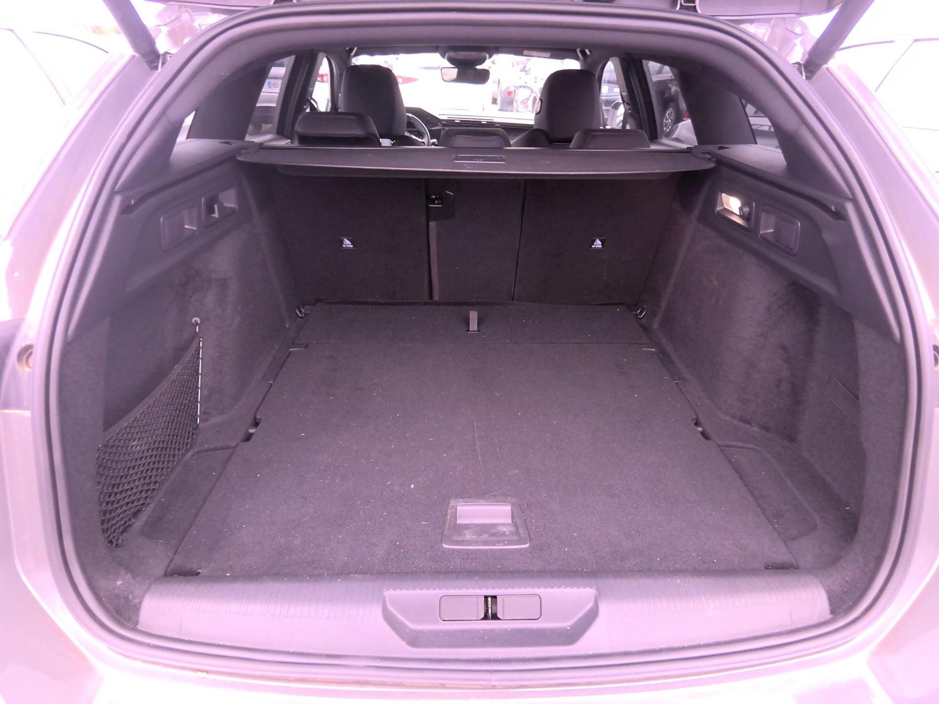 Peugeot 308 SW BlueHDi 130ch S&S EAT8 GT 2024