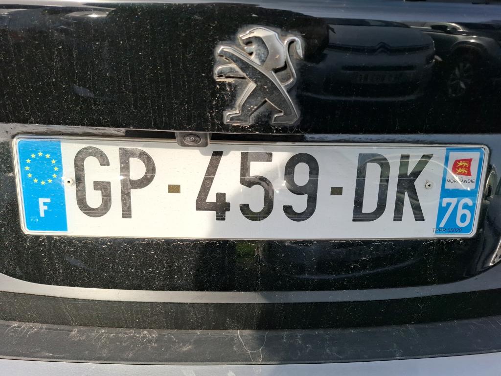 Peugeot 2008 BlueHDi 130 S&S EAT8 Allure 2023