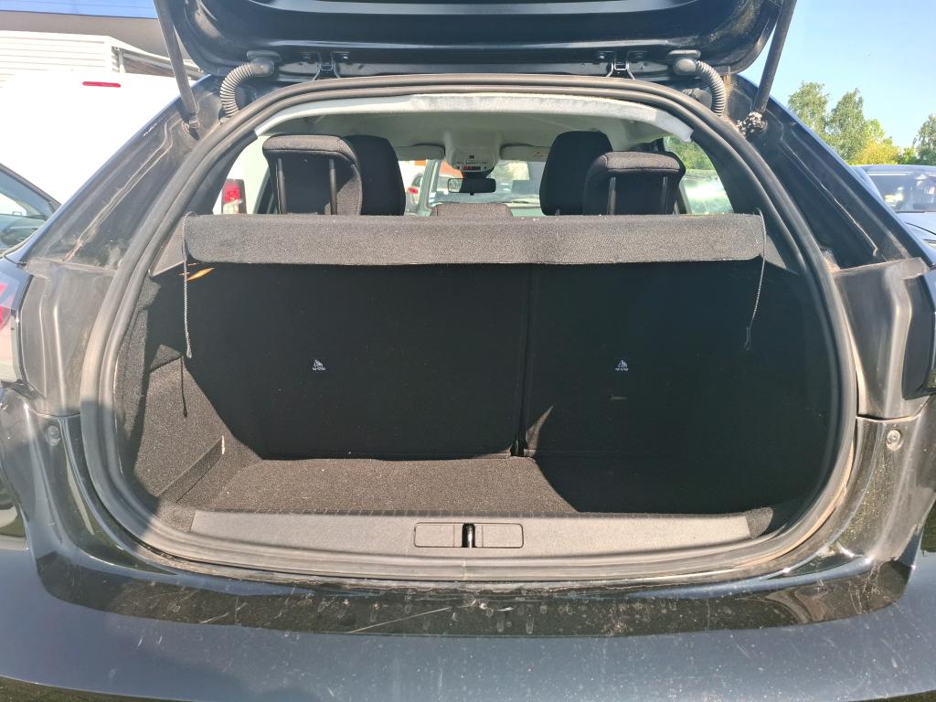 Peugeot 208 BlueHDi 100 S&S BVM6 Active Pack 2022