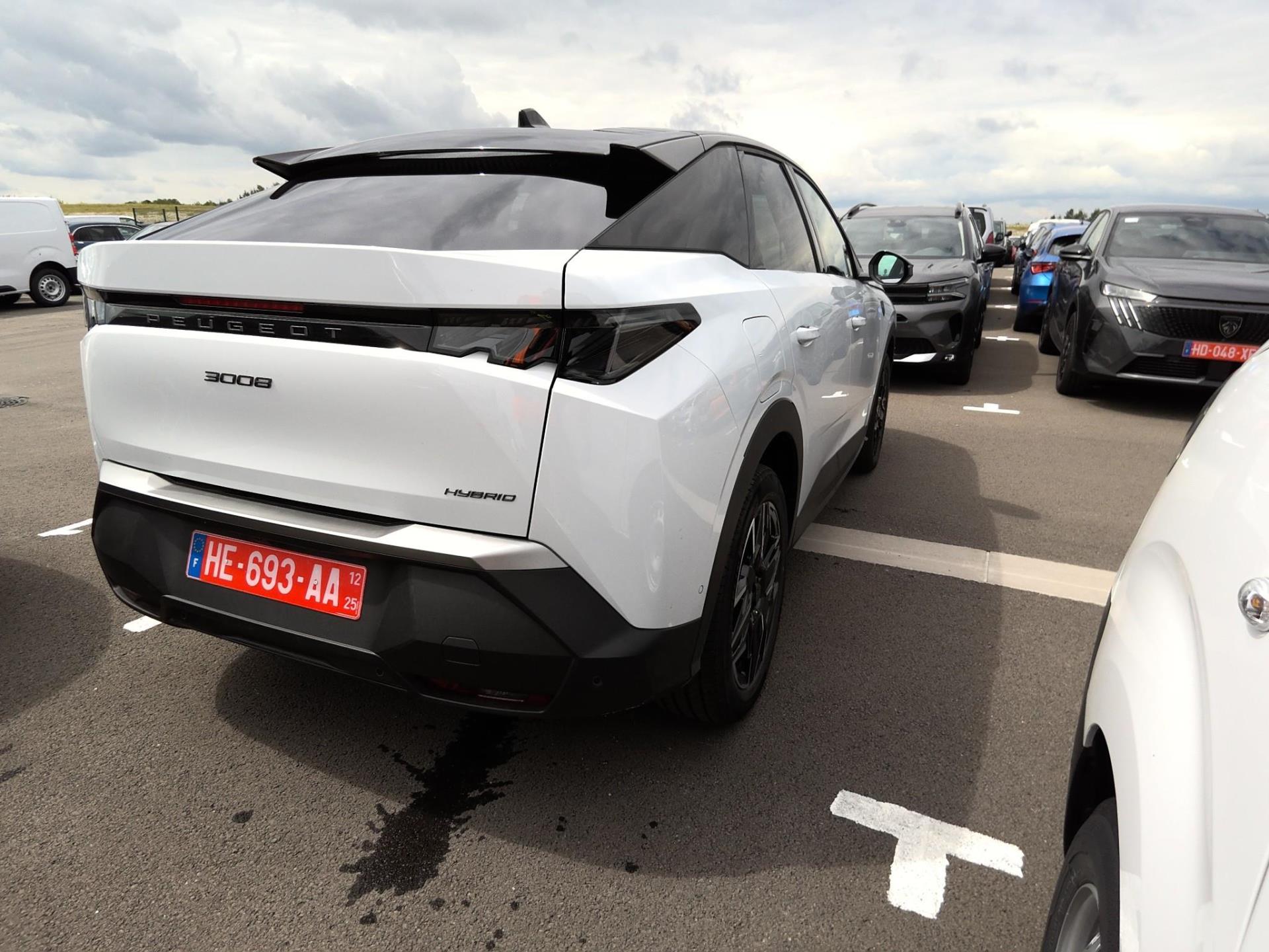 Peugeot 3008 Hybrid 145 e-DCS6 GT 2025
