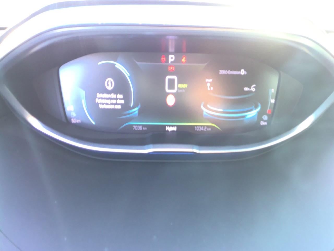 Foto Peugeot 3008 Plug-in Hybrid 5