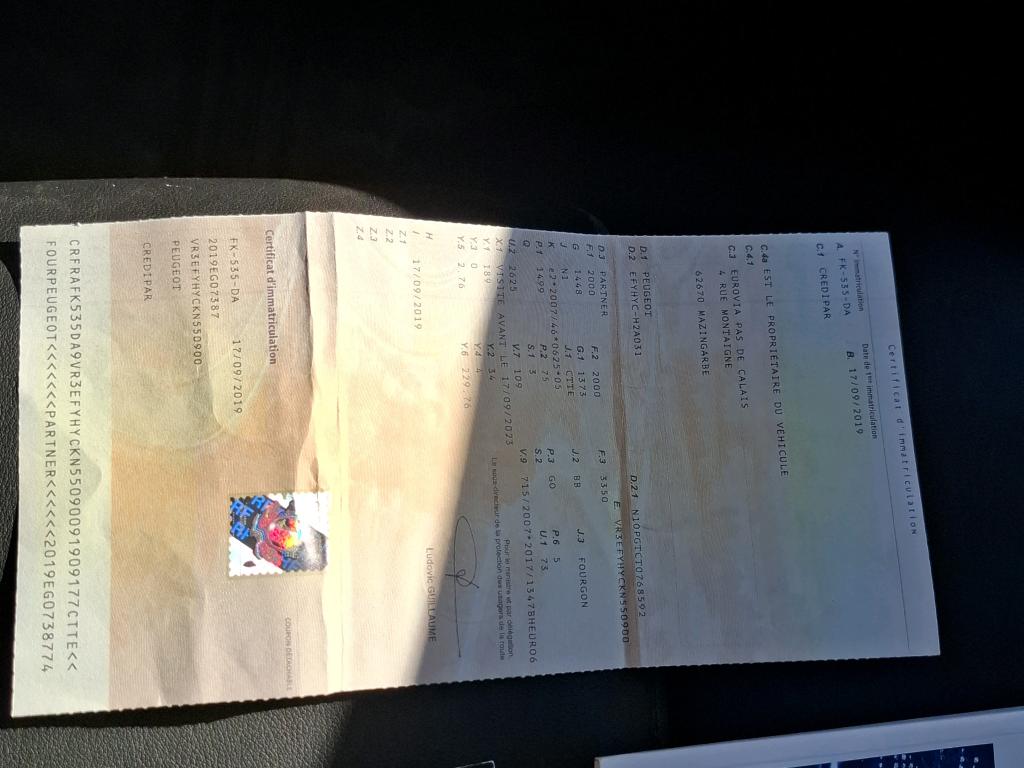 Peugeot PARTNER FOURGON STANDARD 650 KG BLUEHDI 100 BVM5 PREMIUM 2019