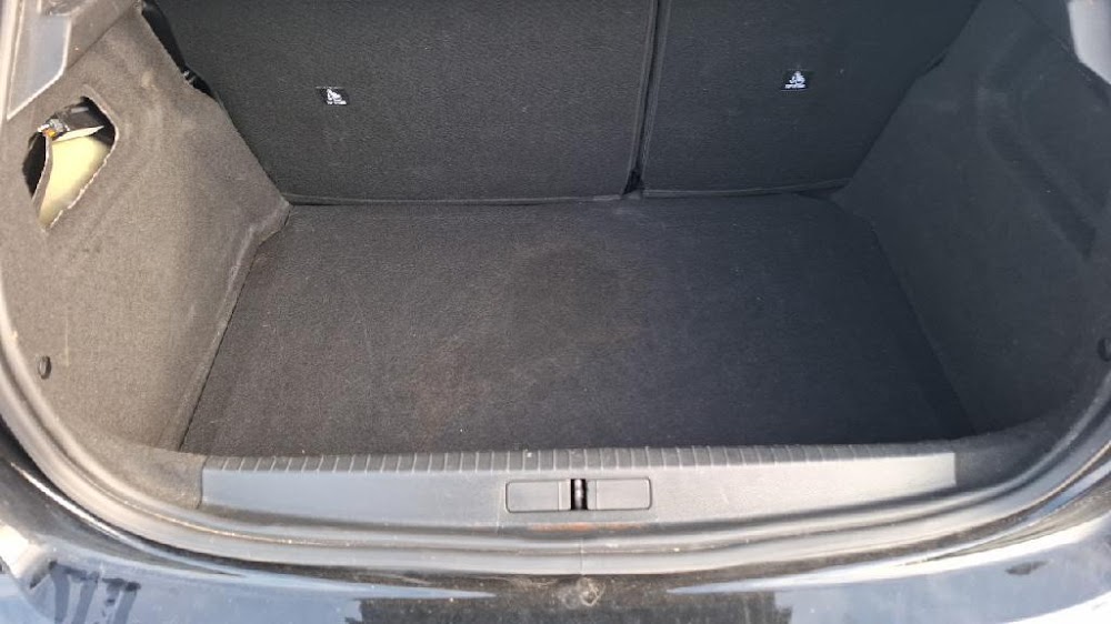 Foto Peugeot 208 11