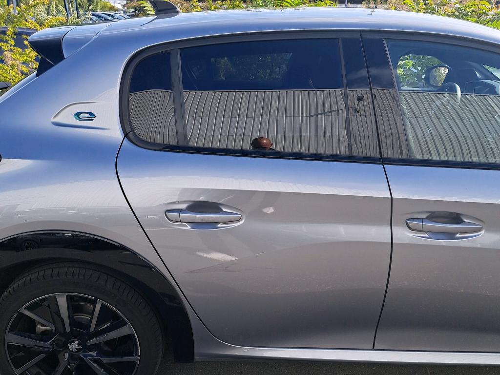 Peugeot 208 Electrique 50 kWh 136ch GT 2023