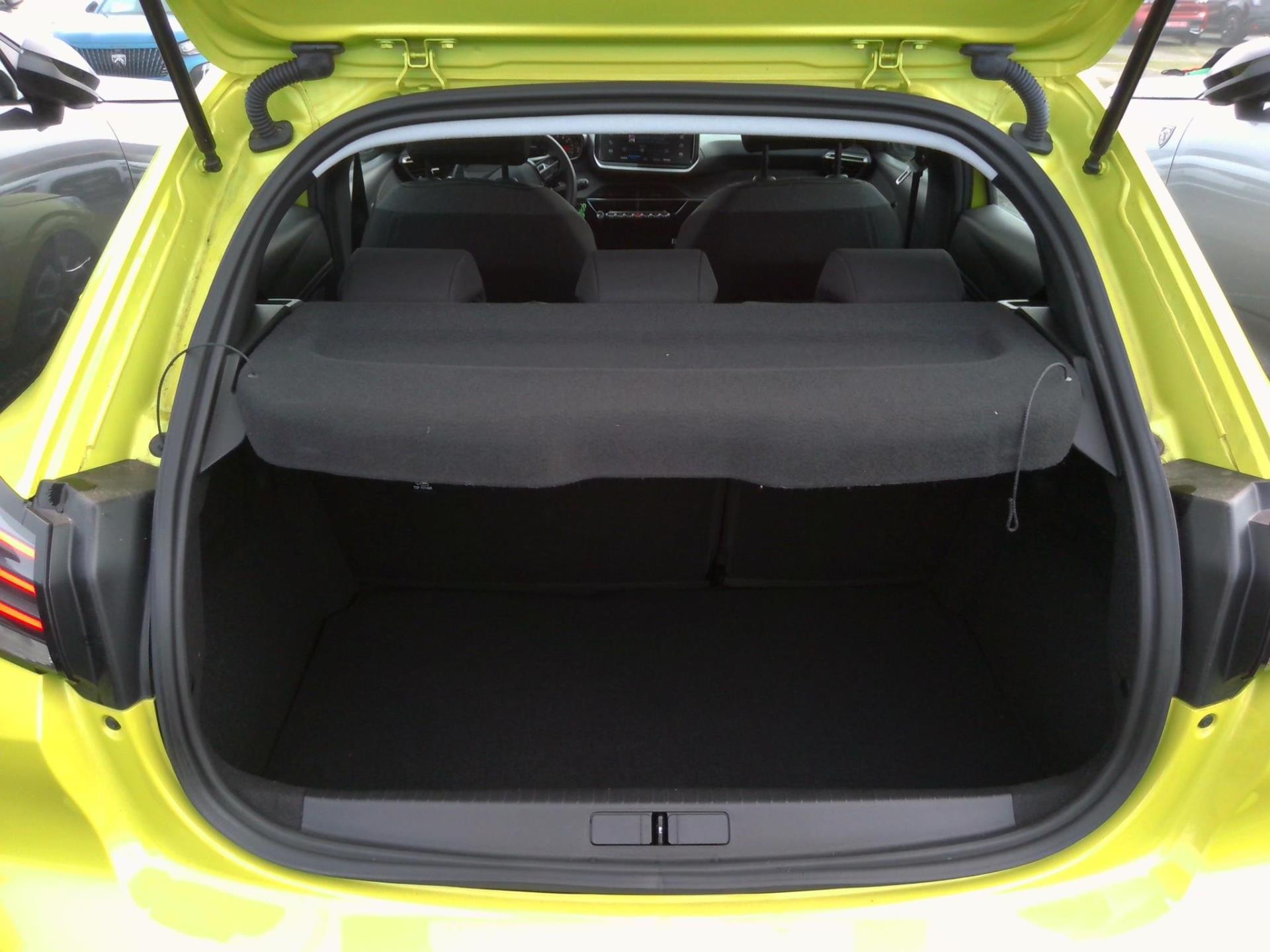 Peugeot 208 PureTech 100 S&S BVM6 Active 2024