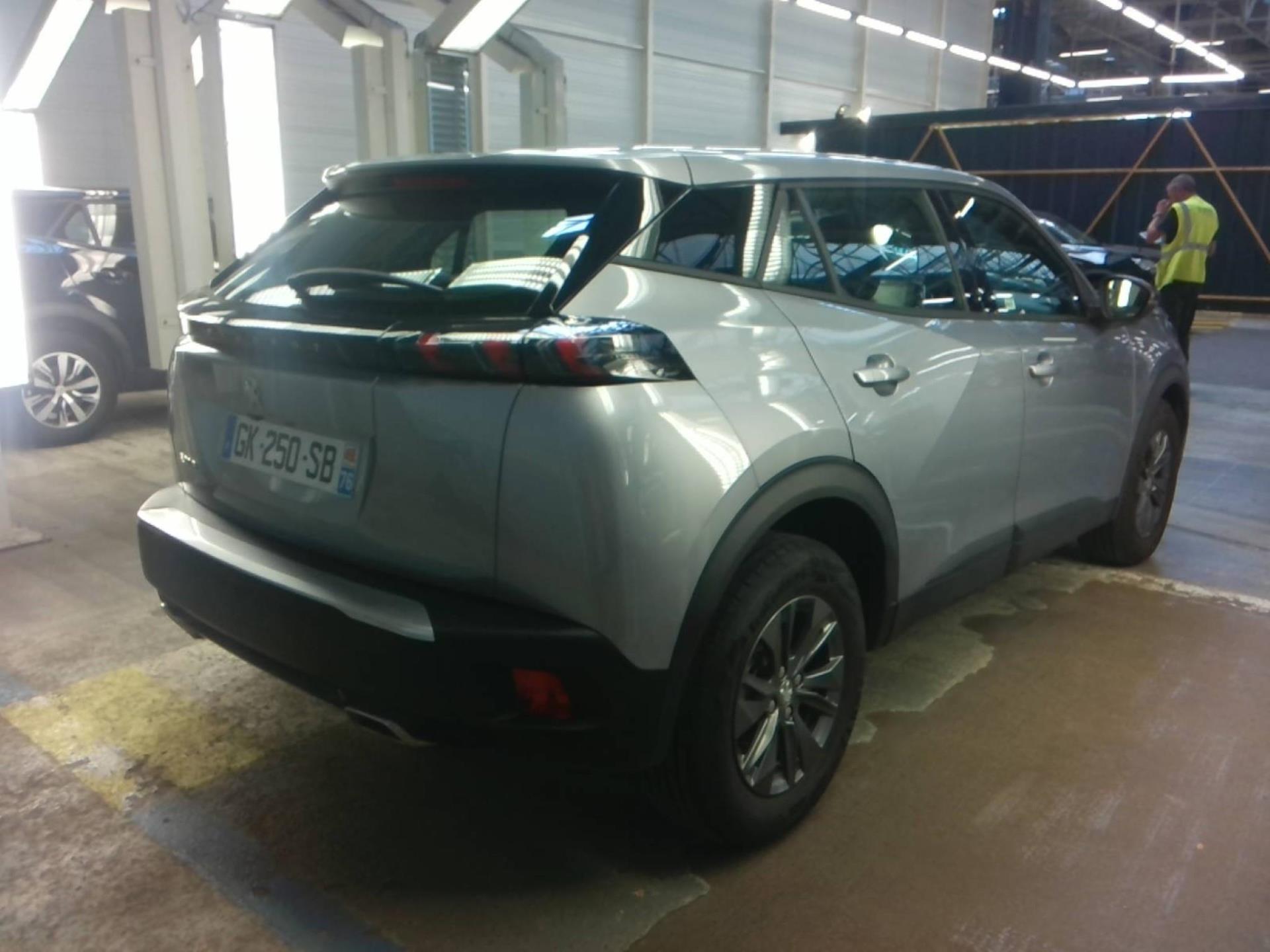Peugeot 2008 PureTech 130 S&S BVM6 Active Pack 2022