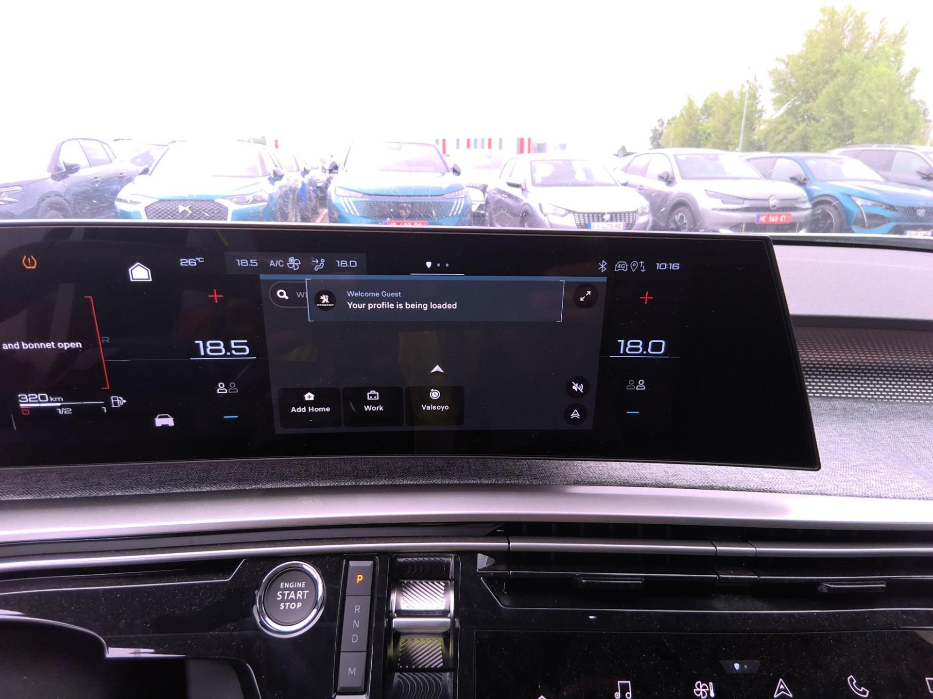 Peugeot 5008 Hybrid 136 e-DCS6 GT 2025
