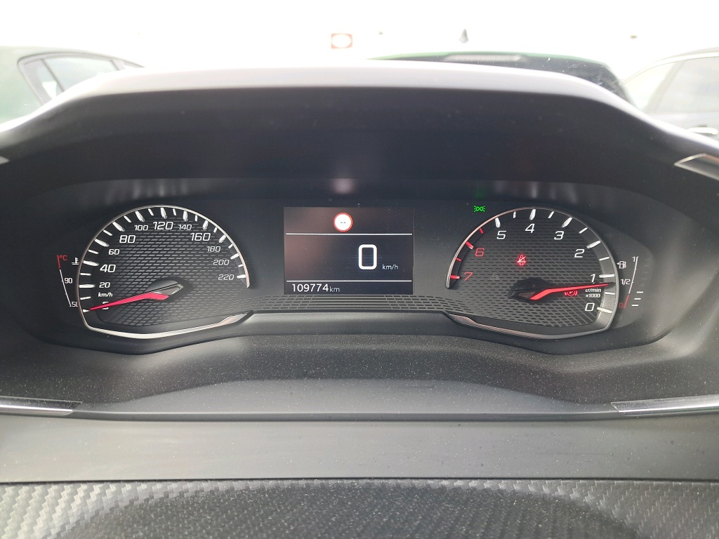 Peugeot 2008 BlueHDi 100 S&S BVM6 Active Business 2020