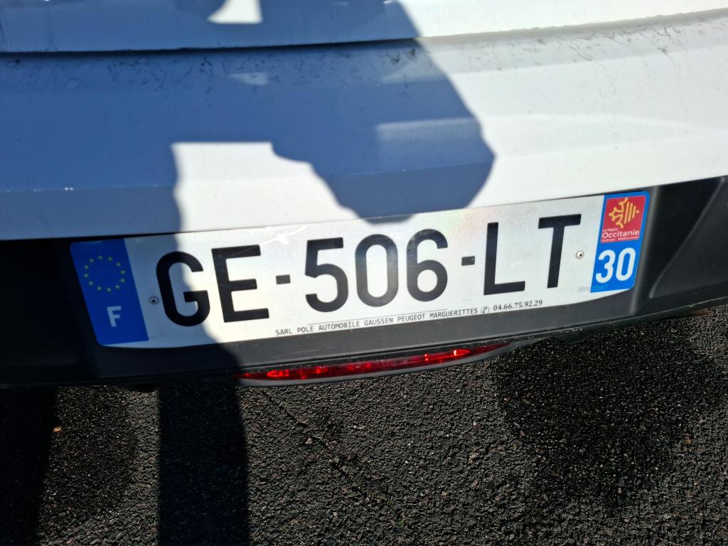 Peugeot 208 BLUEHDI 100 S&S BVM6 PREMIUM 2022