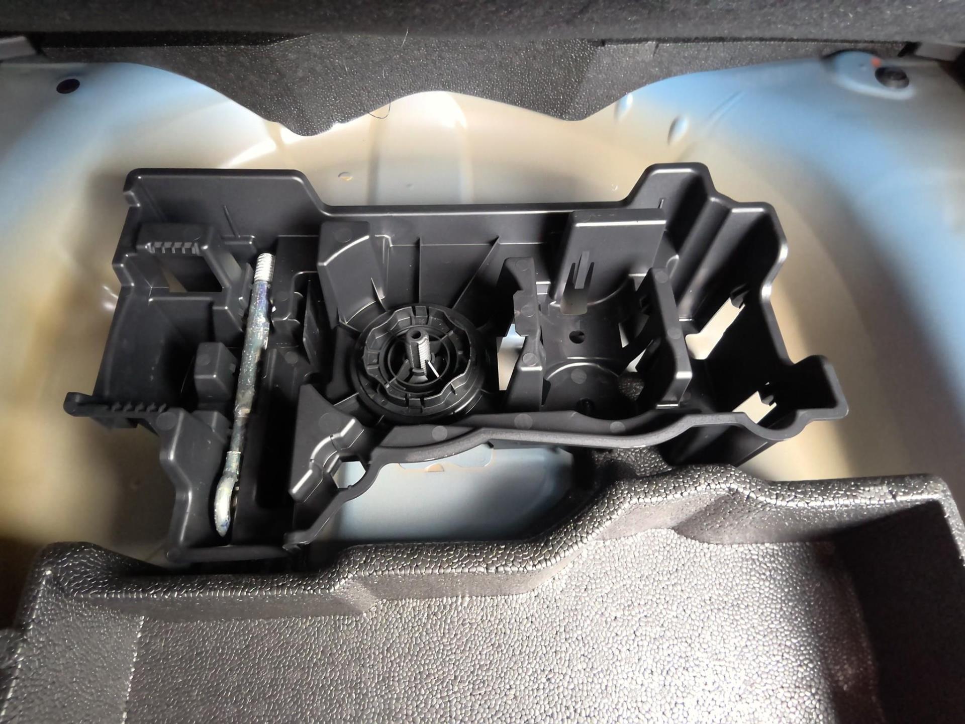 Peugeot 2008 PureTech 100 S&S BVM6 Active 2024