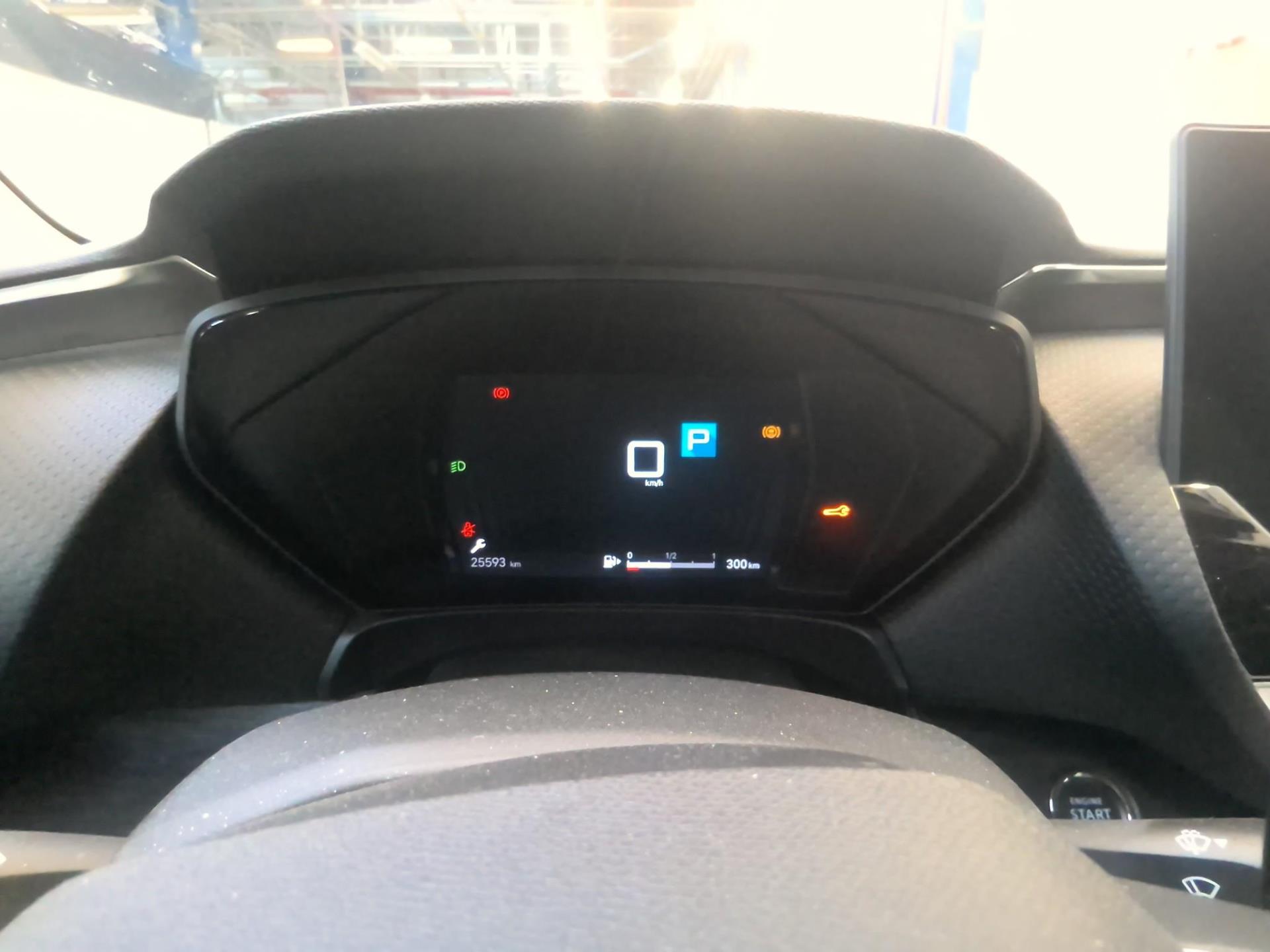 Citroen C5 X PureTech 130 EAT8 Plus 2024