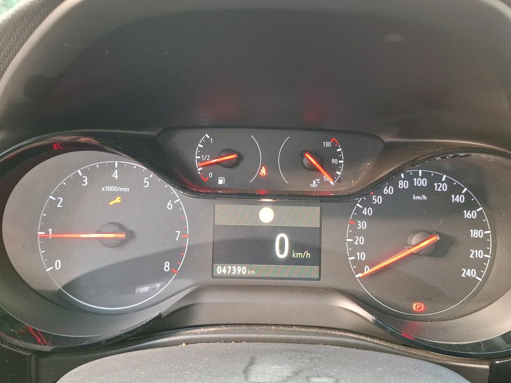 Opel Corsa 1.2 Turbo 100 ch BVA8 Edition Business 2021