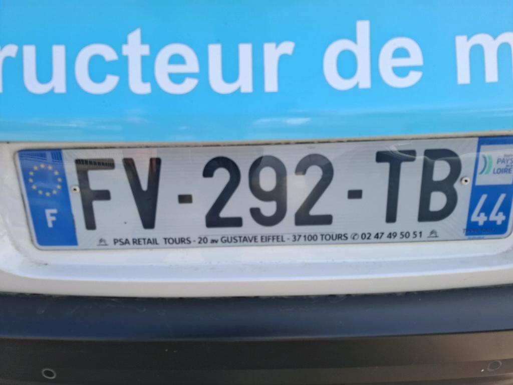 Citroen C3 SOCIETE BLUEHDI 100 S&S BVM FEEL BUSINESS R 2020