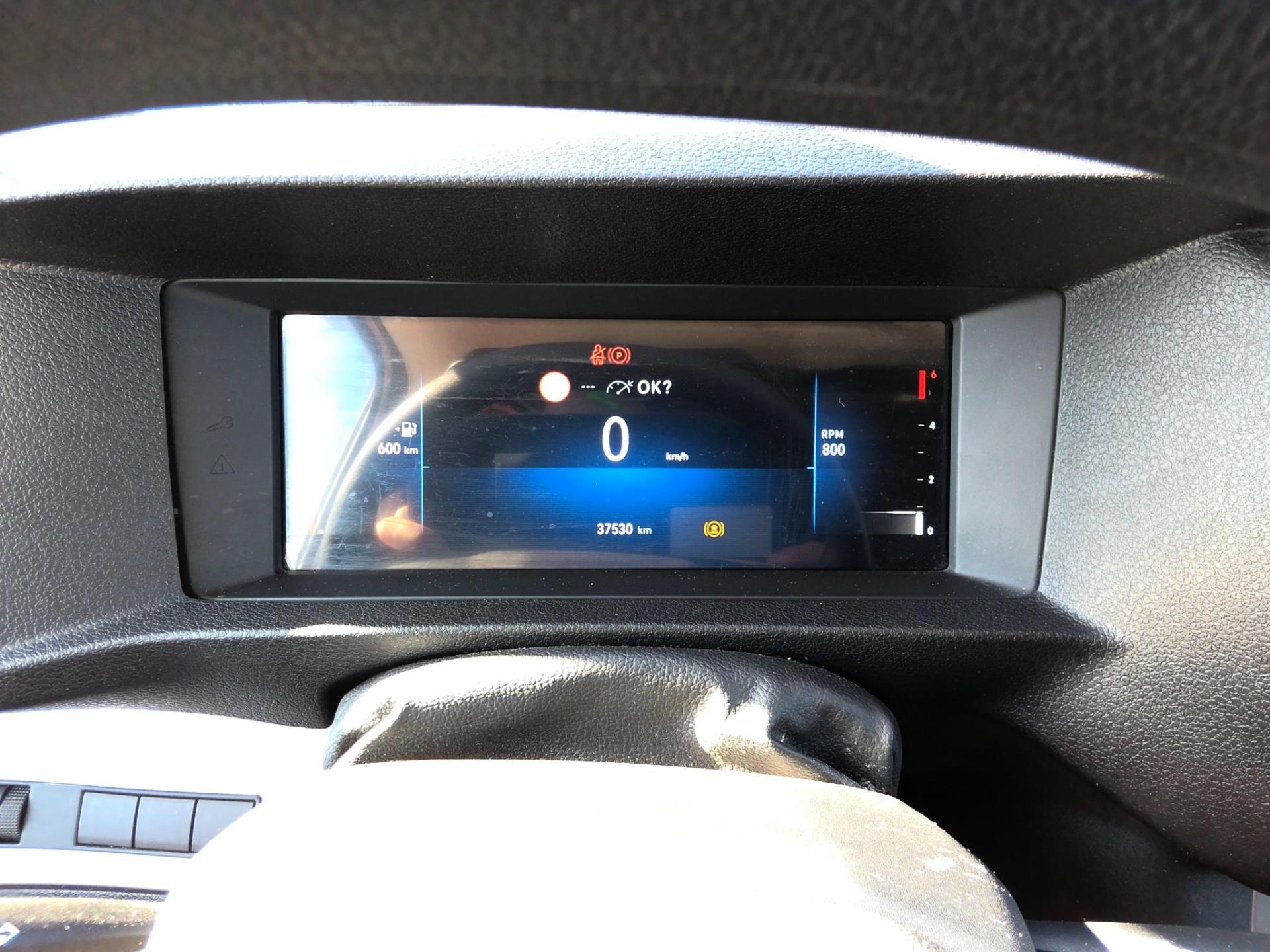 Opel VIVARO FGN TAILLE M BLUEHDI 145 BVM6  2024