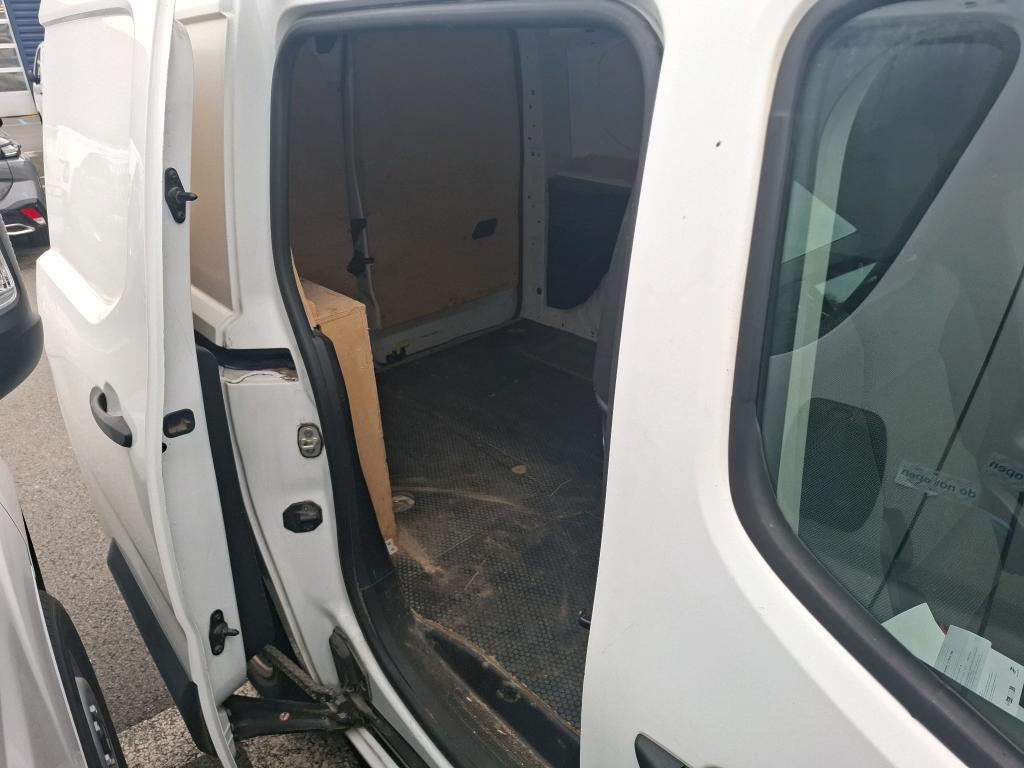 Peugeot PARTNER FOURGON STANDARD 650 KG BLUEHDI 100 BVM5 PREMIUM 2019