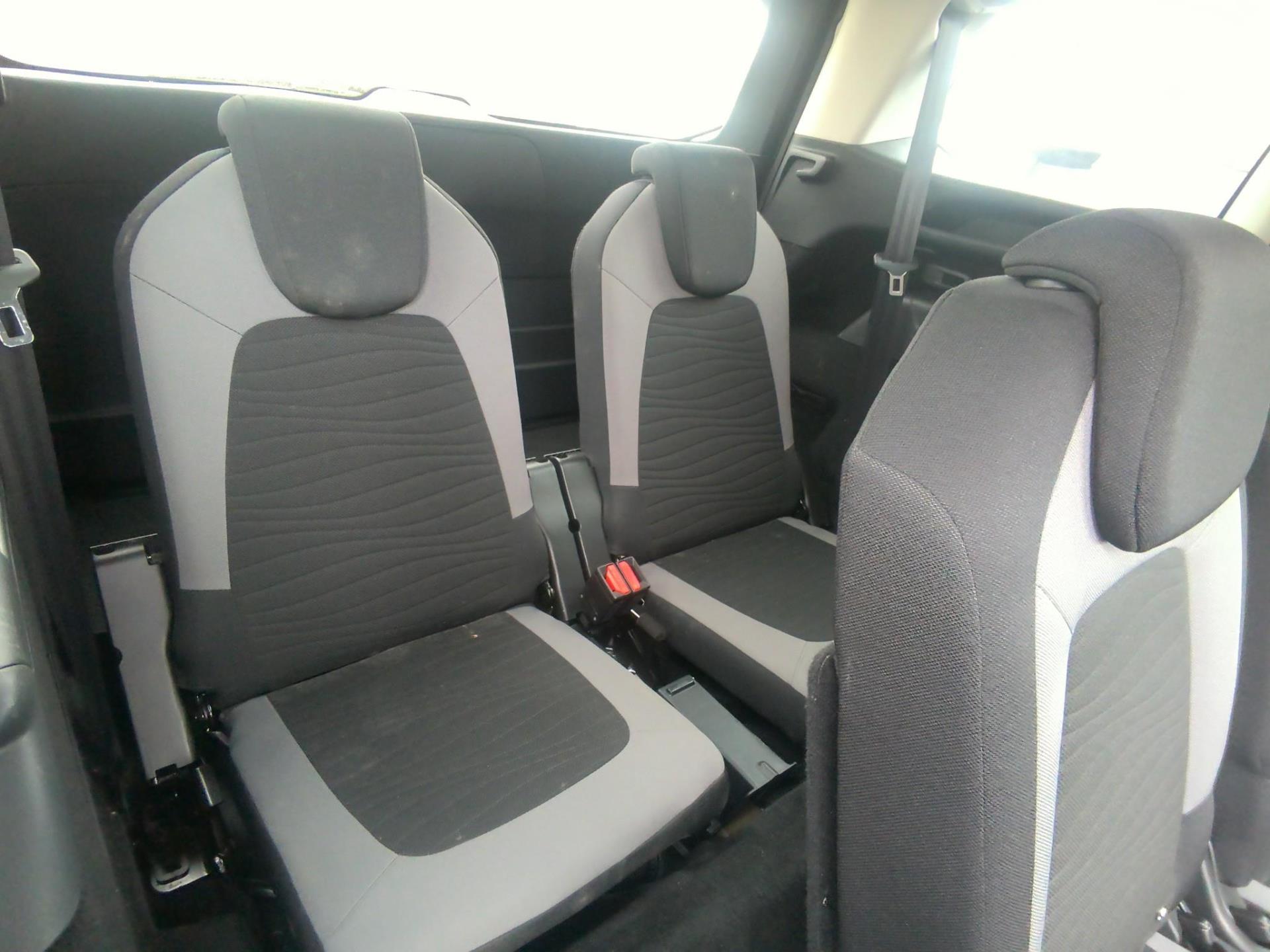 Citroen Grand C4 Picasso BlueHDi 120 S&S Business + EAT6 2016