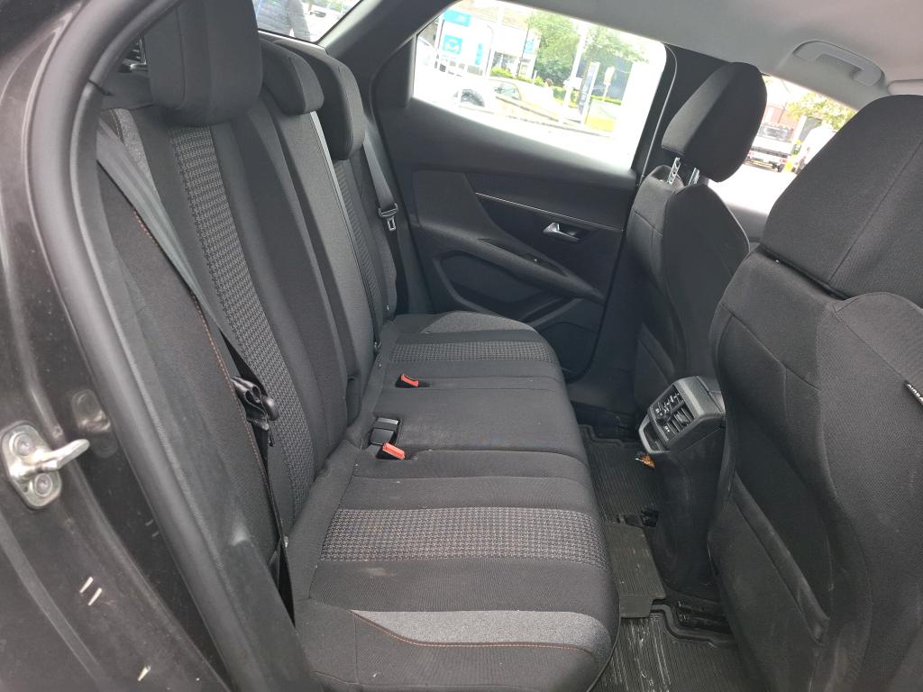 Peugeot 3008 BlueHDi 130ch S&S EAT8 Active Pack 2022