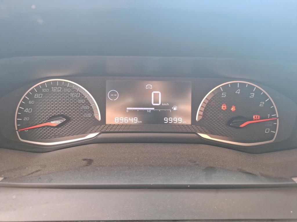 Peugeot 208 BLUEHDI 100 S&S BVM6 PREMIUM 2021