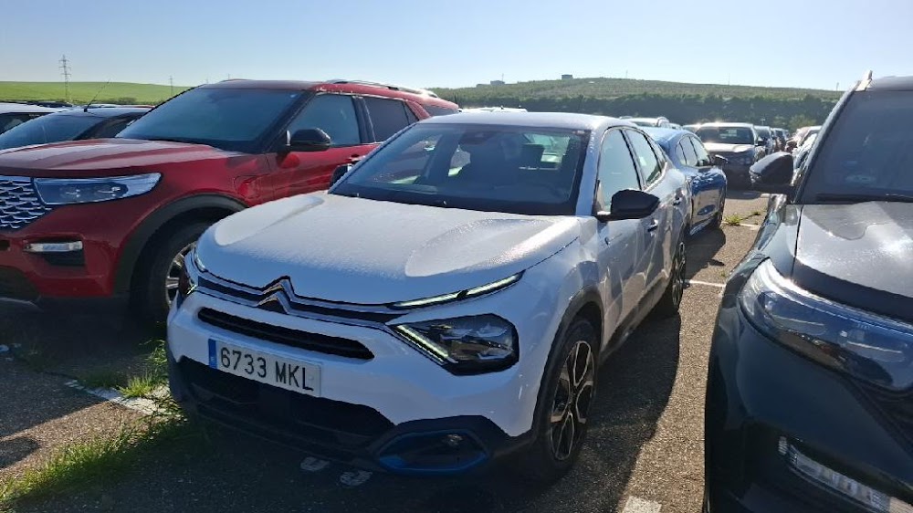 Foto Citroën ë-C4 4