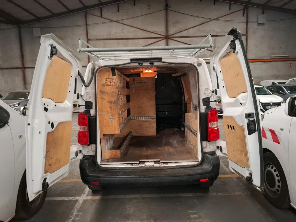 Peugeot EXPERT FGN TOLE STANDARD 2.0 BLUEHDI 120 S&S BVM6 ASPHALT 2020