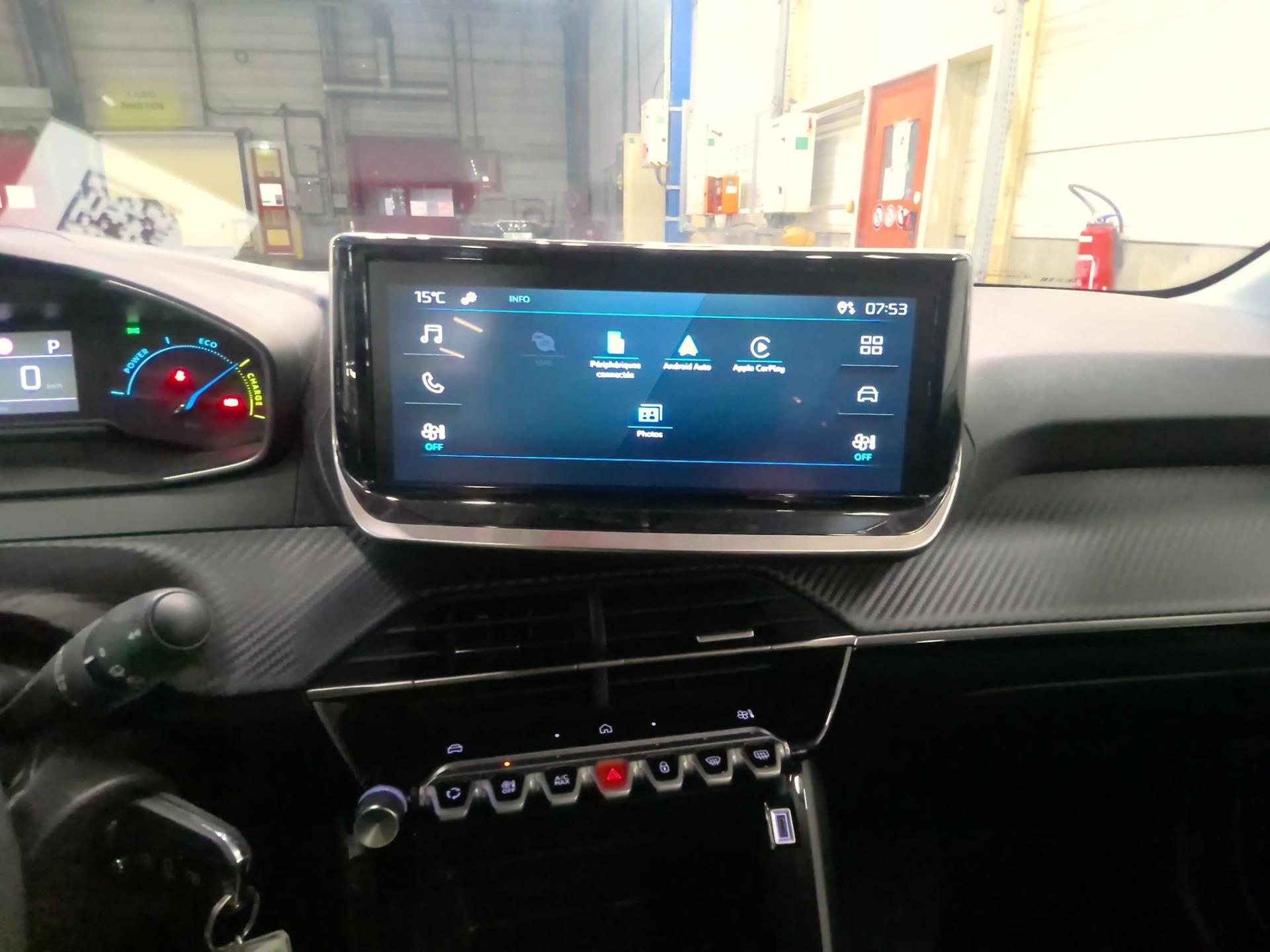 Peugeot 208 Hybrid 110 ch e-DCS6 Style 2026