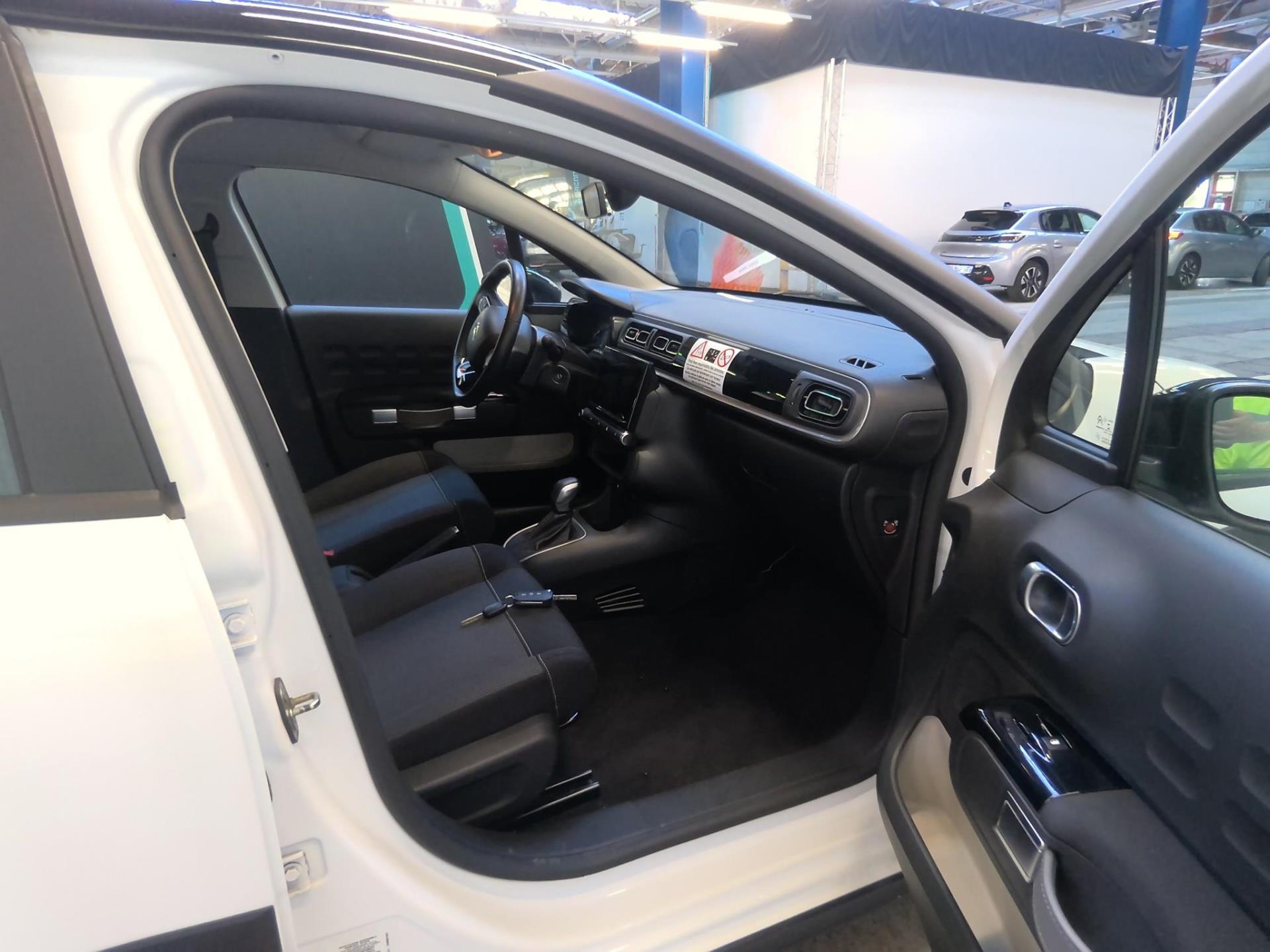 Citroen C3 PureTech 110 S&S EAT6 Shine 2021