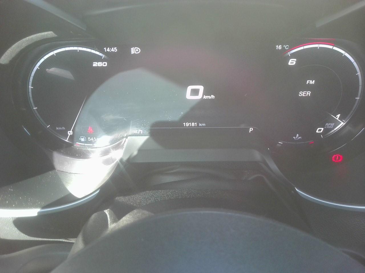 Foto Alfa Romeo Stelvio 4