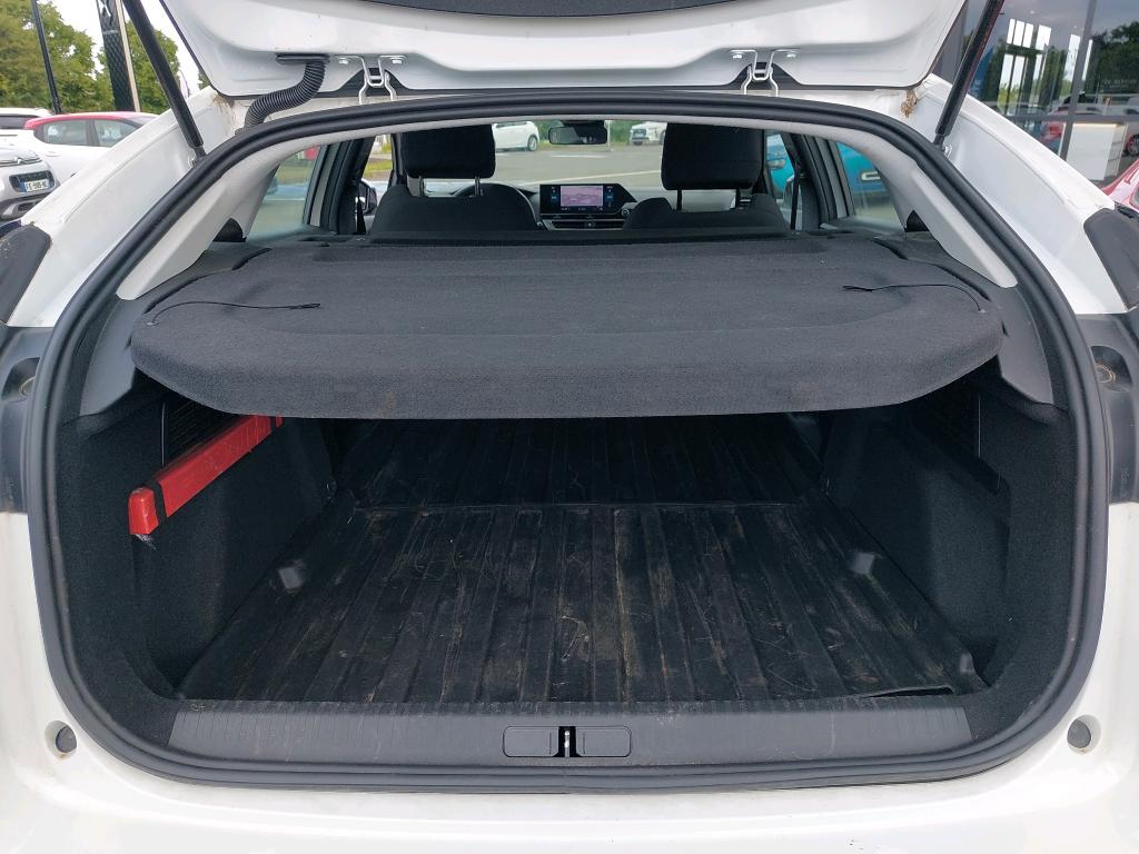Citroen C4 SOCIETE BLUEHDI 130 S&S EAT8 FEEL NAV BUSINESS R 2022