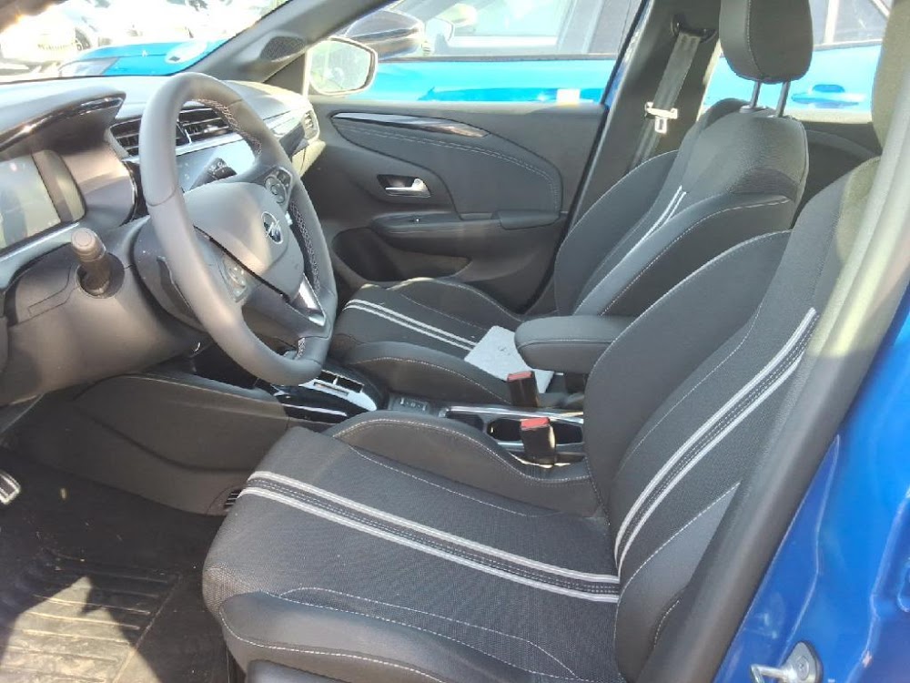Foto Opel Corsa 14