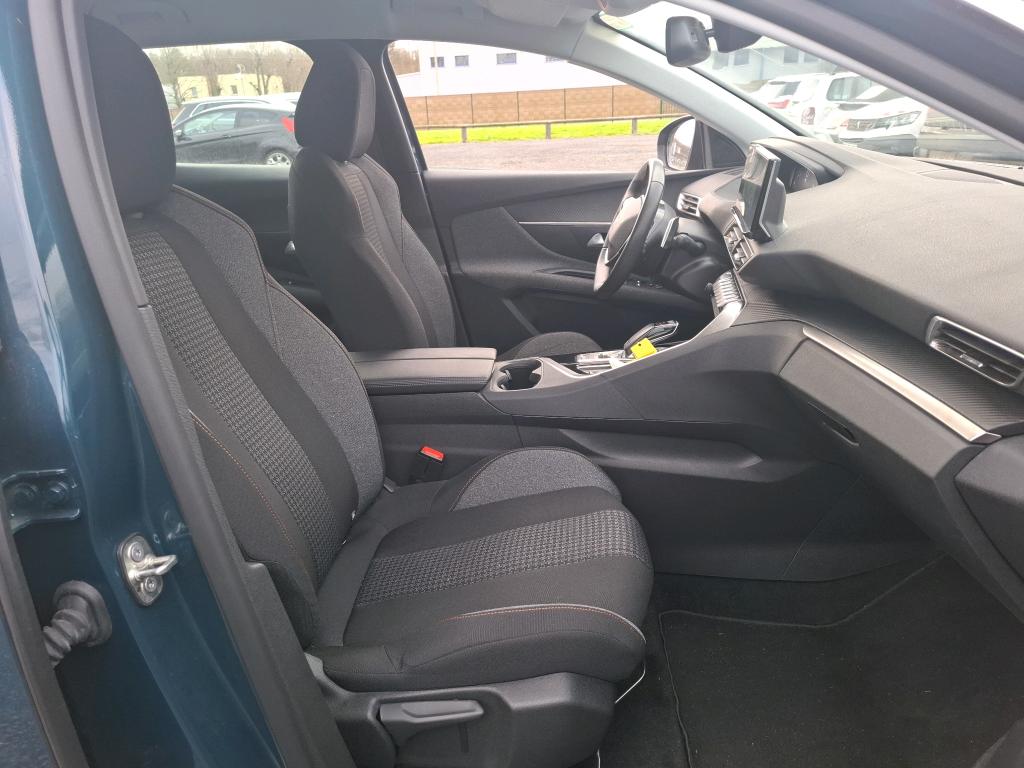 Peugeot 3008 BlueHDi 130ch S&S EAT8 Active Pack 2022