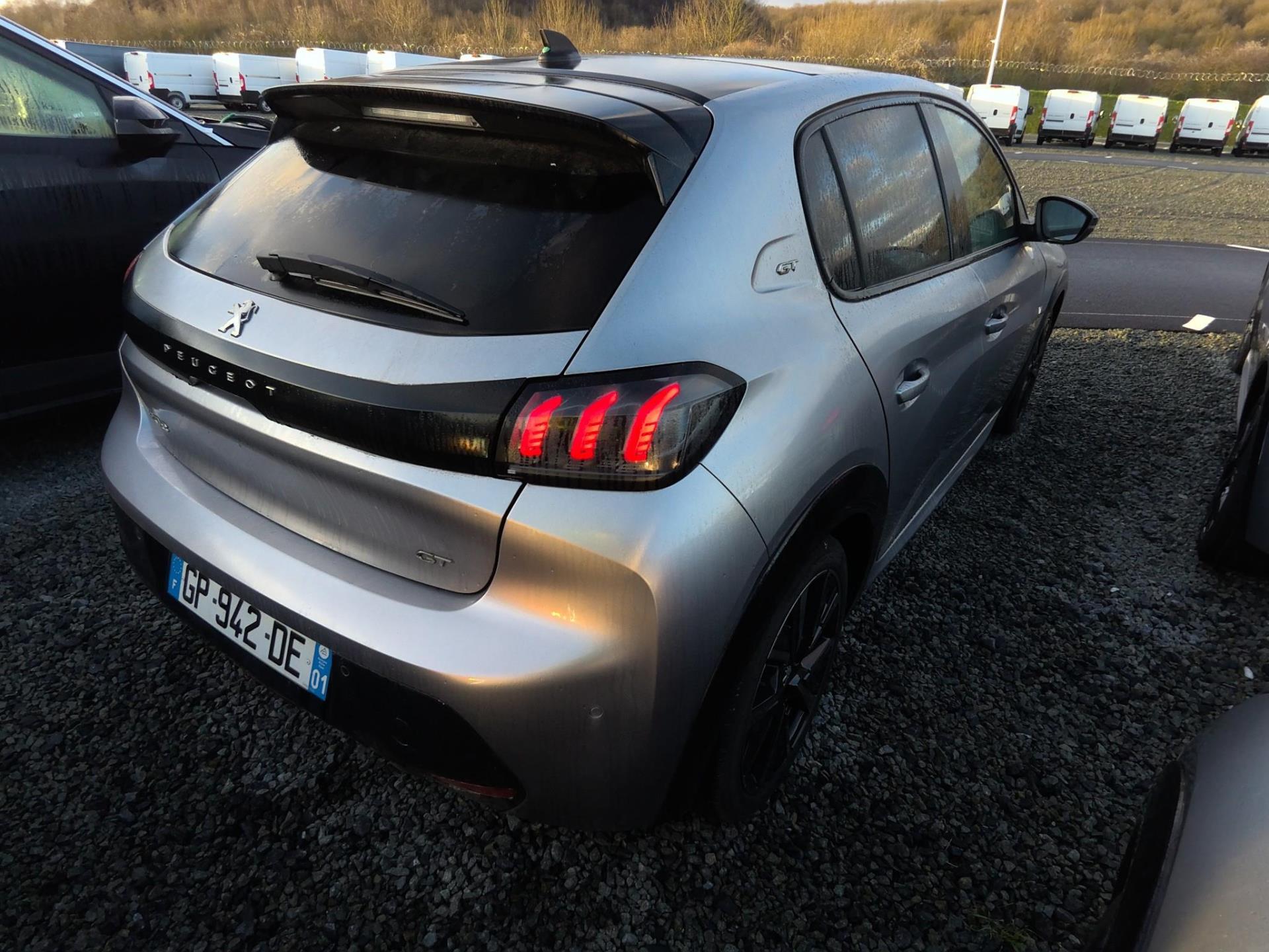 Peugeot 208 BlueHDi 100 S&S BVM6 GT 2023