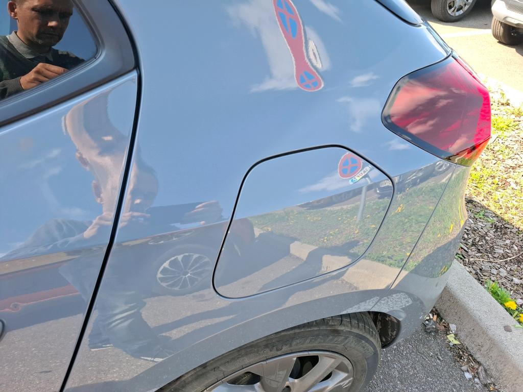 Opel Corsa 1.2 75 ch BVM5 2024
