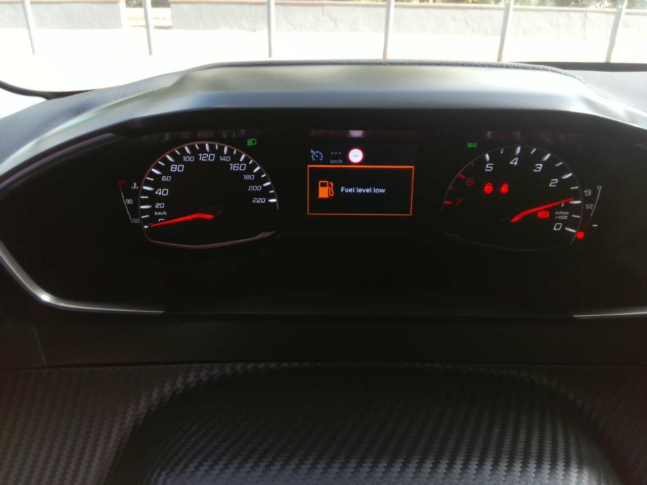 Foto Peugeot 208 15
