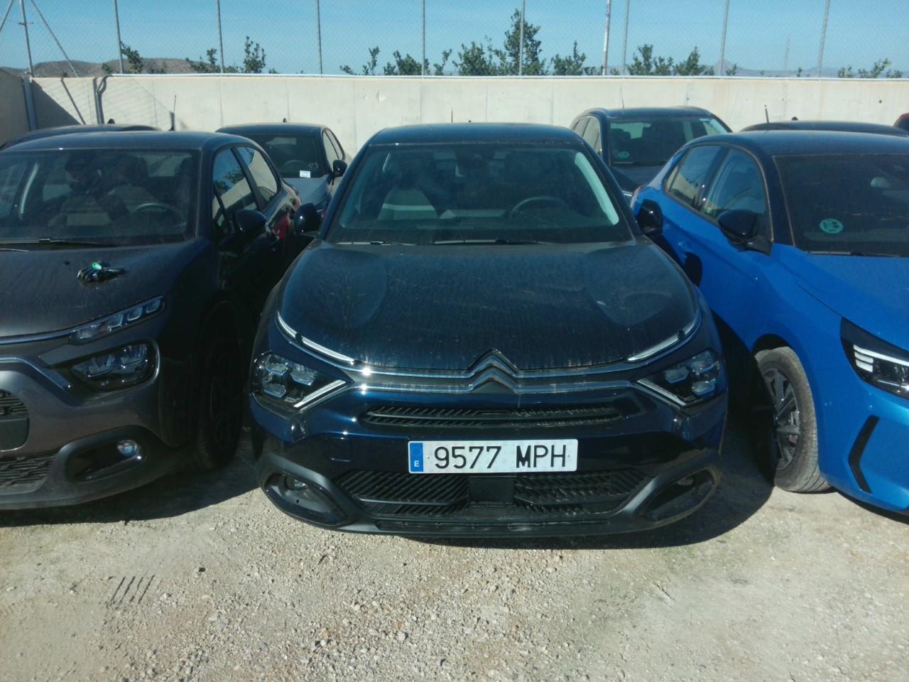 Citroën C4 X C4 PureTech 130 S&S 6v PLUS (solo stock)