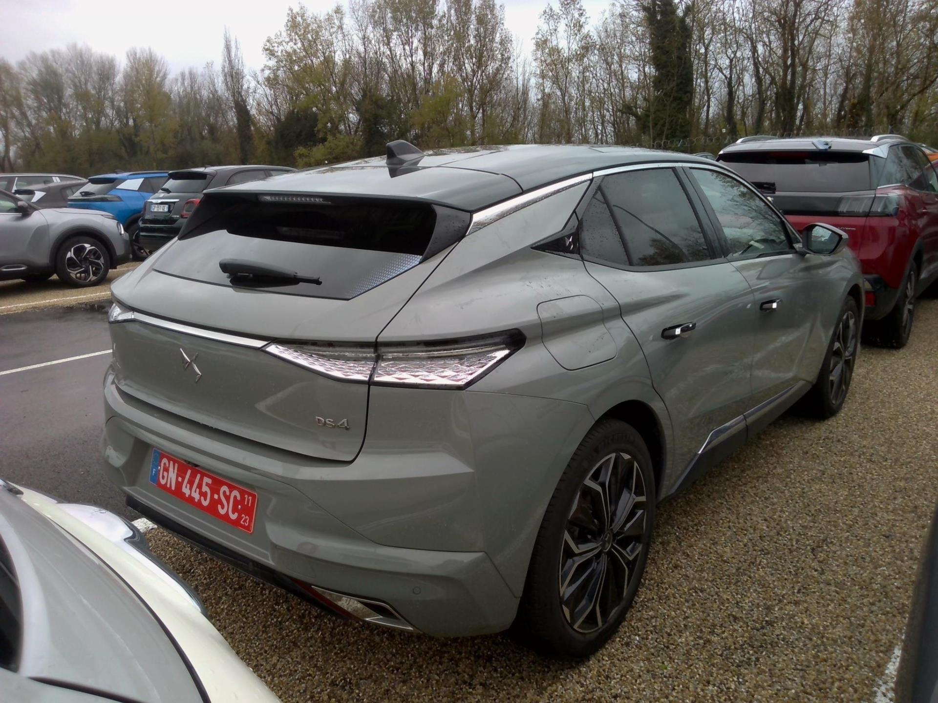 DS DS 4 PureTech 130 EAT8 Rivoli 2023