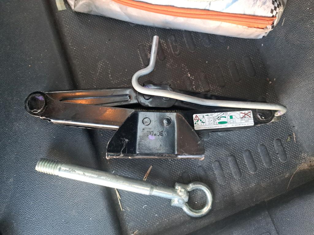 Peugeot PARTNER FOURGON LONG 950 KG BLUEHDI 100 S&S BVM5 PREMIUM 2020