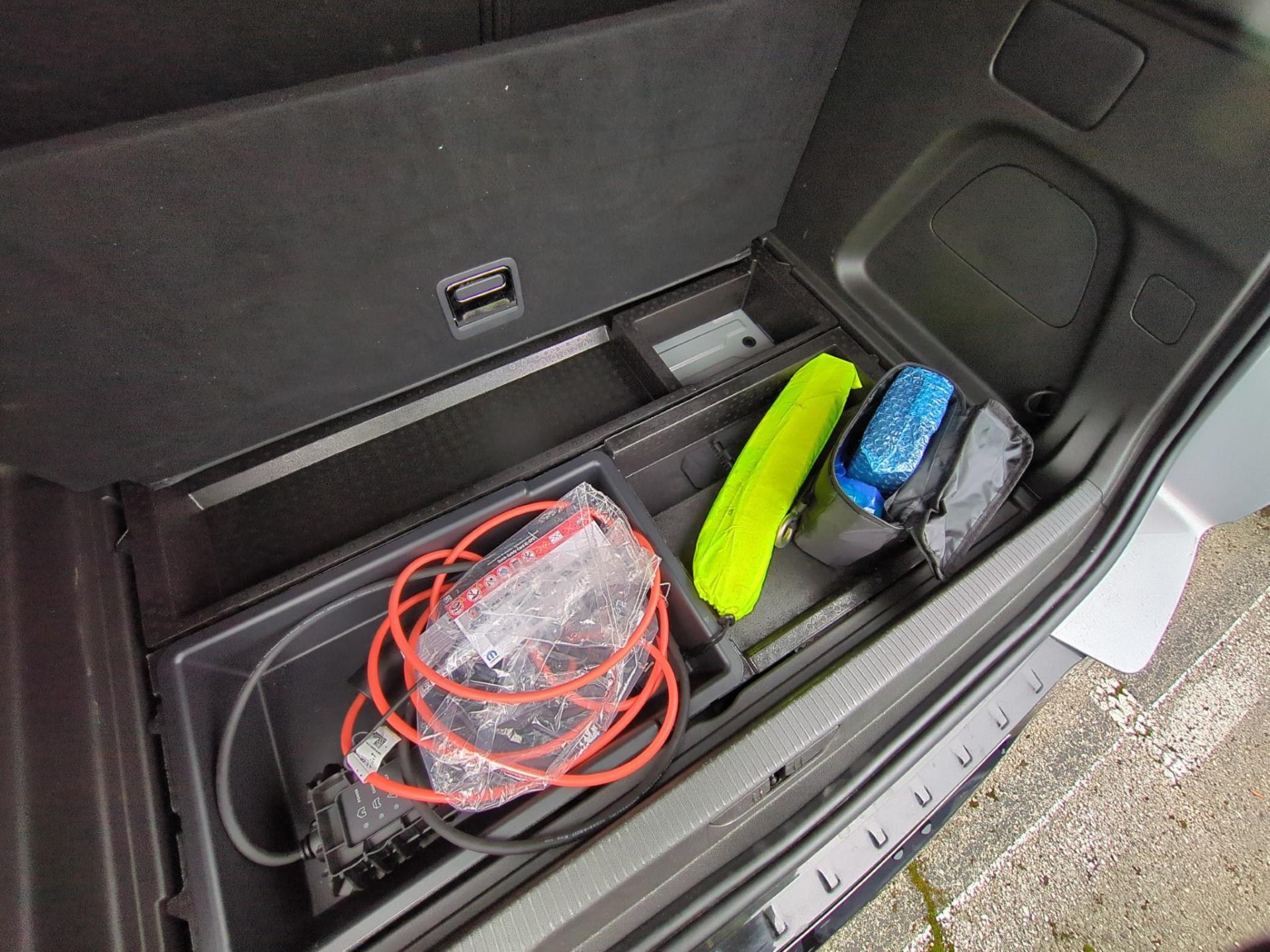 GRANDLAND X / GRANDLAND