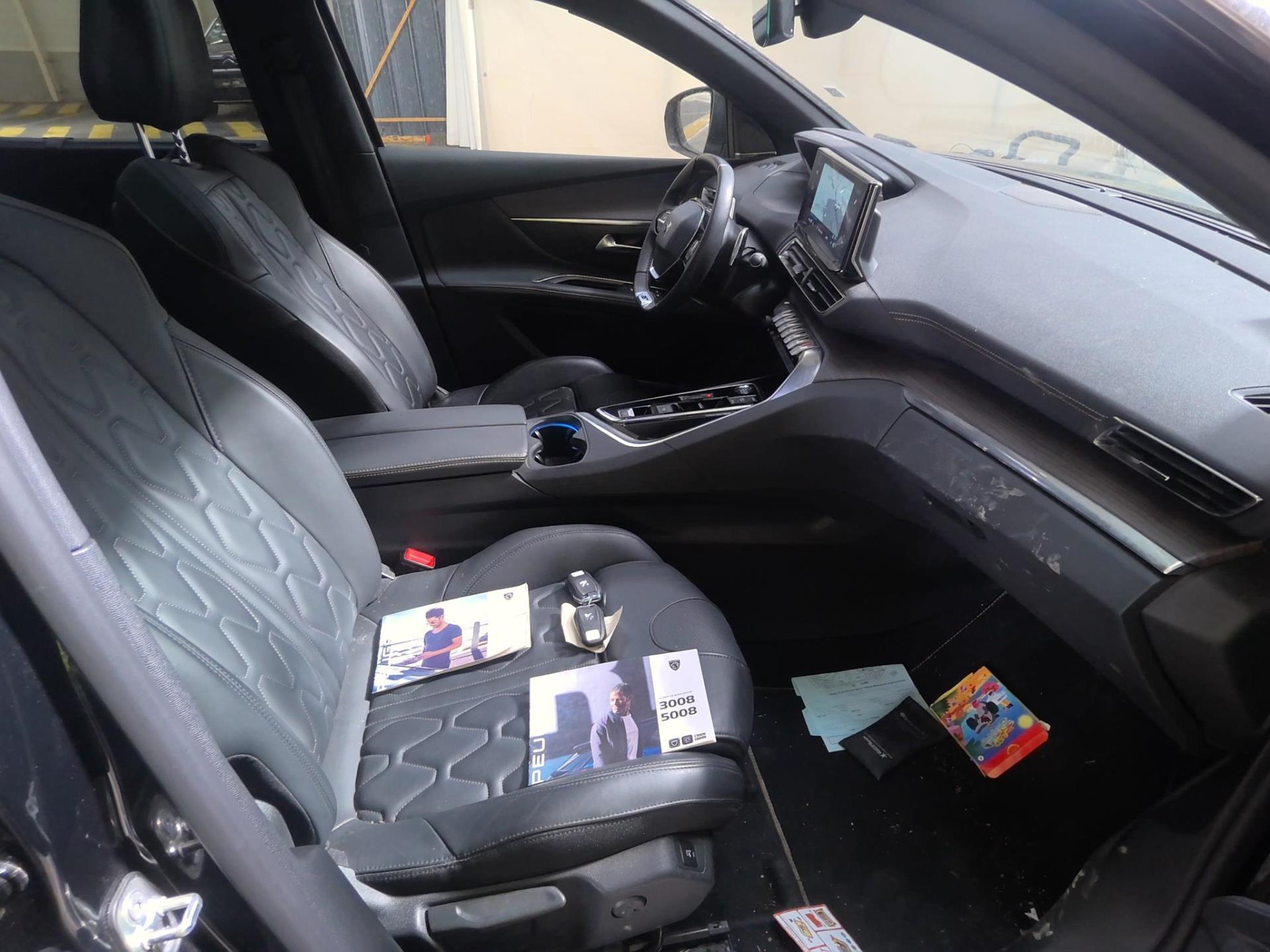 Peugeot 5008 PureTech 130ch S&S EAT8 GT 2023