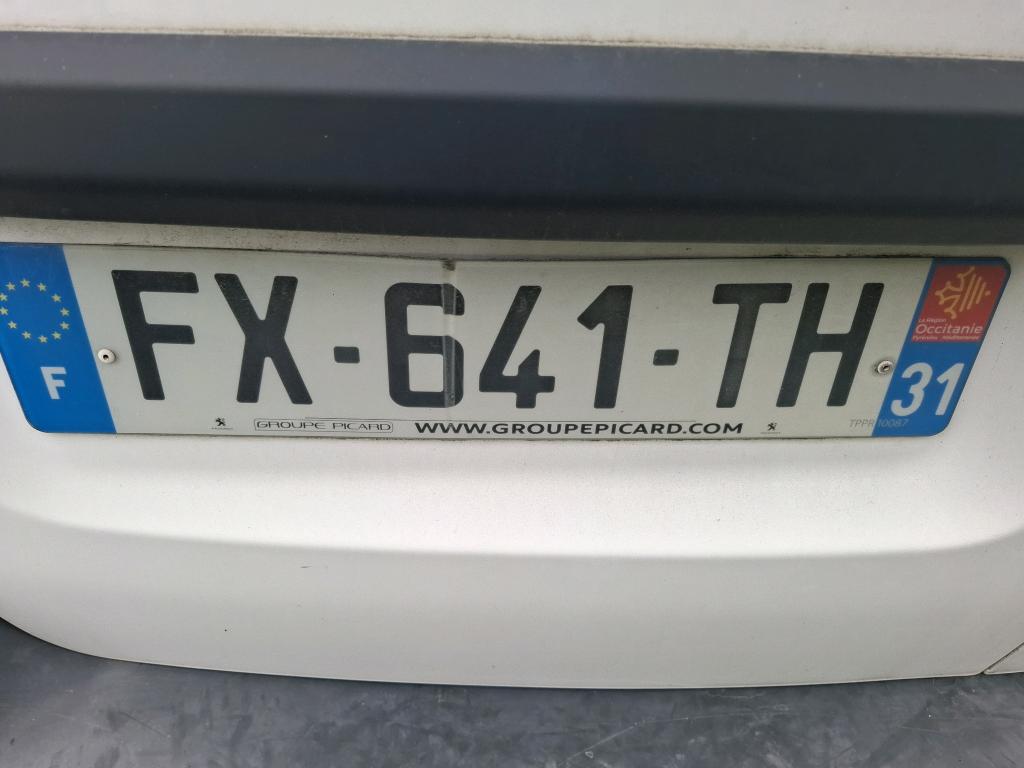 Peugeot EXPERT FGN TOLE STANDARD 2.0  BLUEHDI 120 S&S EAT8 ASPHALT 2021