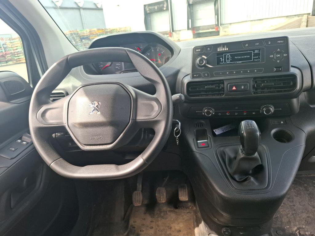 Peugeot PARTNER FOURGON STANDARD 650 KG BLUEHDI 100 S&S BVM5 PREMIUM 2021