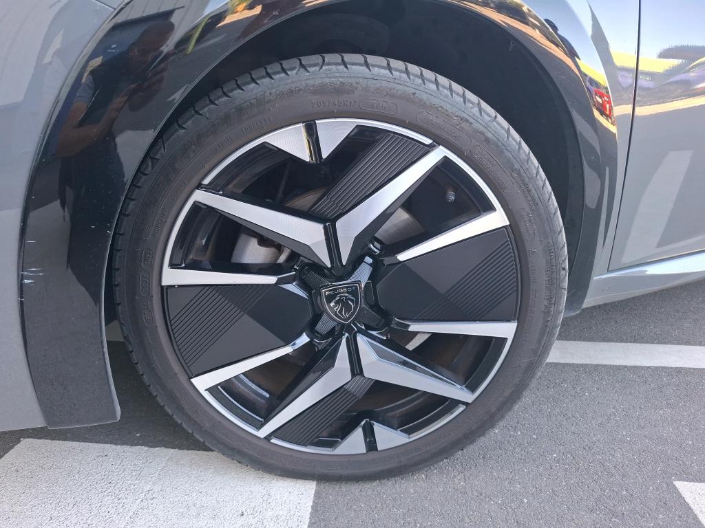 Peugeot 208 Hybrid 110 e-DCS6 GT 2025