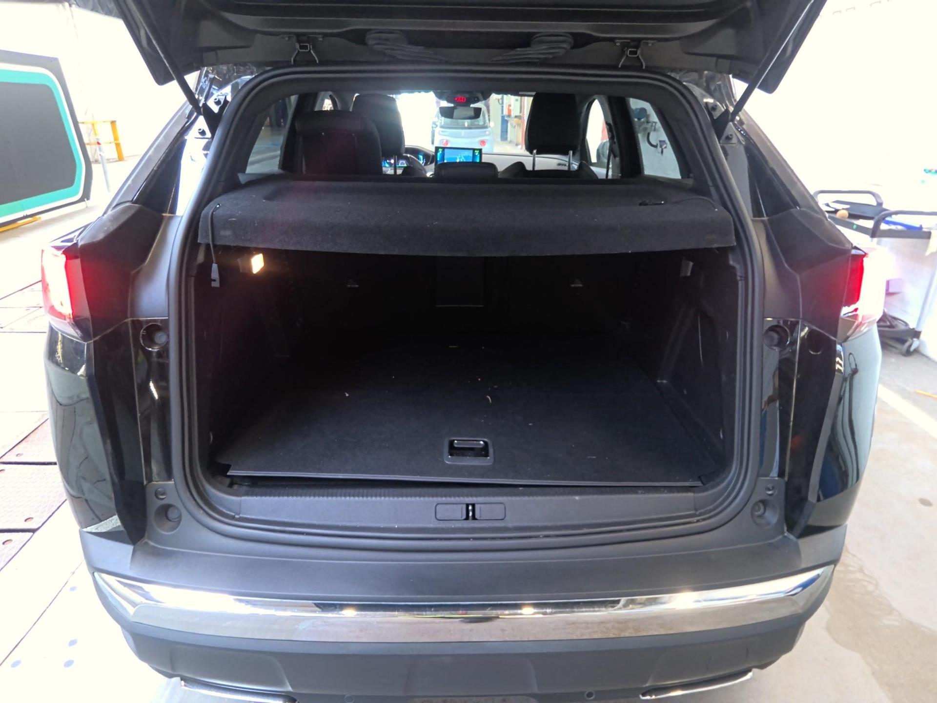 Peugeot 3008 Hybrid 225 e-EAT8 GT 2023
