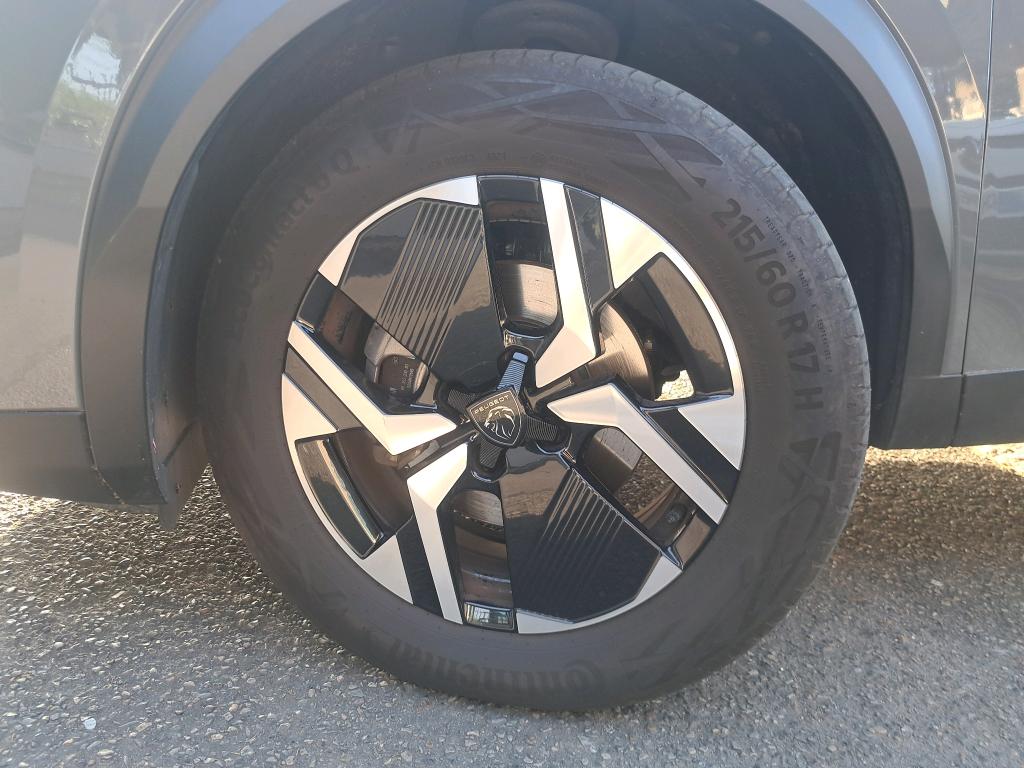 Peugeot 2008 Hybrid 136 e-DCS6 GT 2025