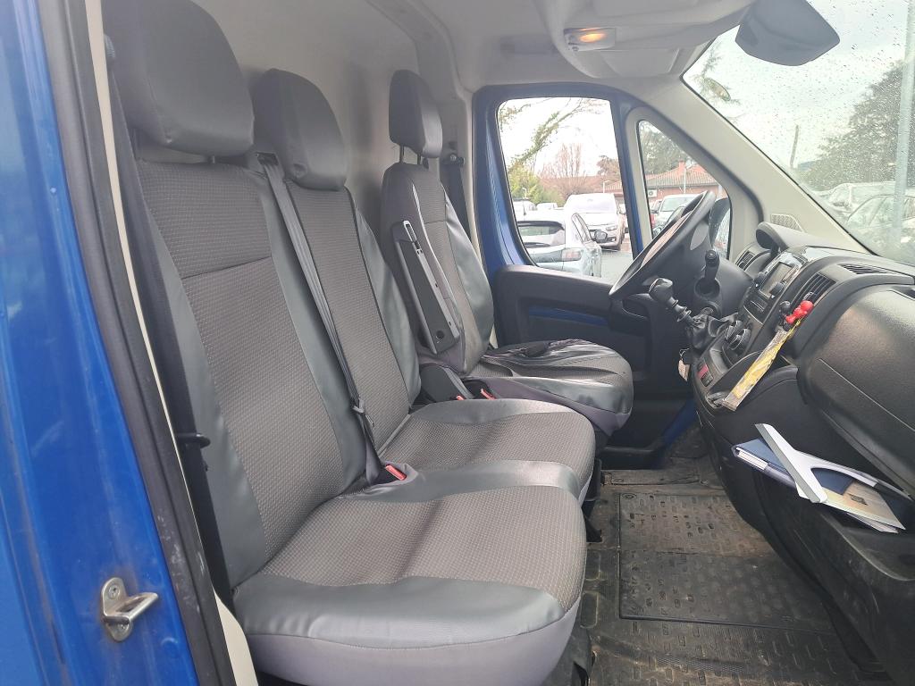 Peugeot BOXER TOLE 333 L1H1 BLUEHDI 140 S&S ASPHALT 2019