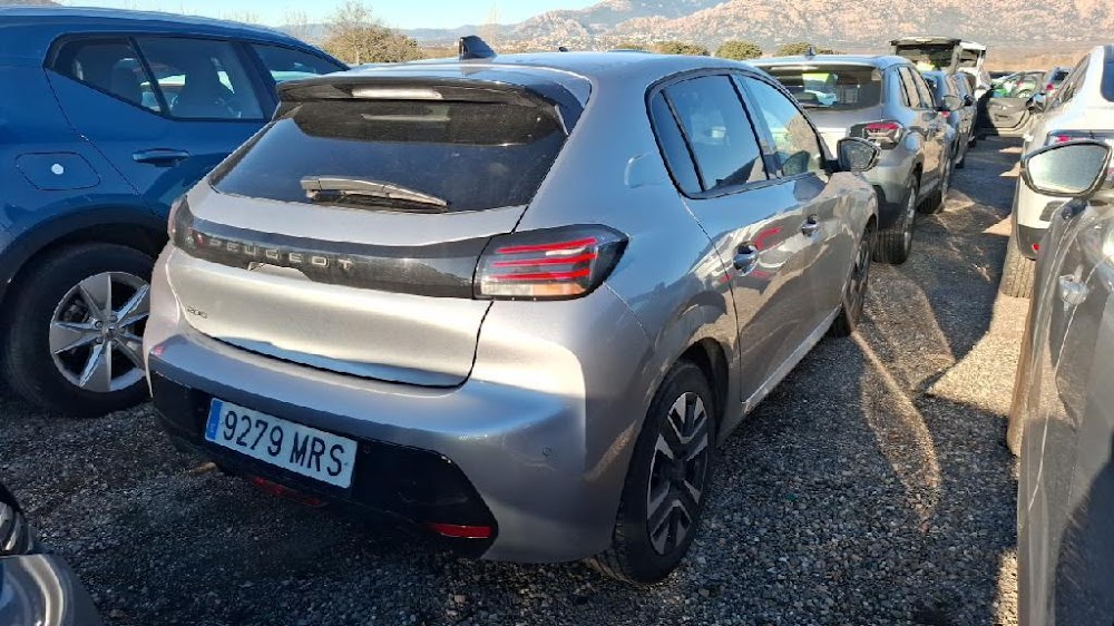 Foto Peugeot 208 8